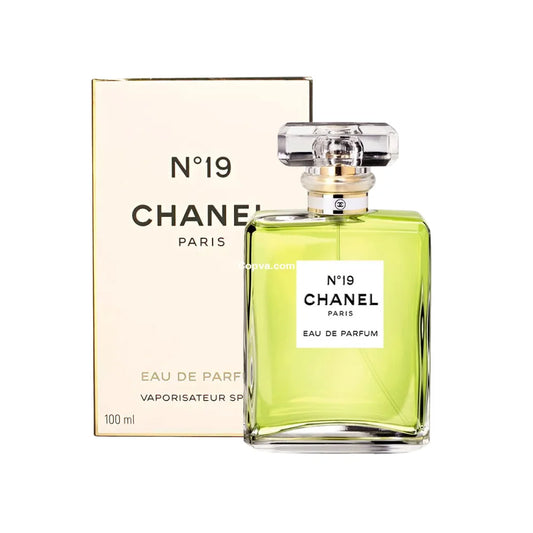 شانيل رقم 19 او دي بارفان شانيل للنساء، 100 مل